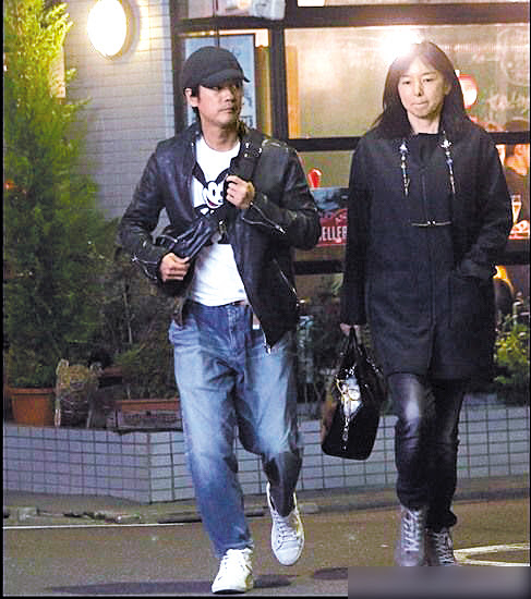 山口智子 没有孩子的人生也可以很美好 山口智子 唐泽寿明 悠长假期 新浪娱乐 新浪网