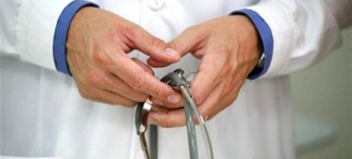 Θεσσαλονίκη: Στο εδώλιο για απάτη χειρουργός-καθηγητής του ΑΠΘ