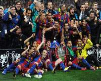 Barcelona downs Man United for title