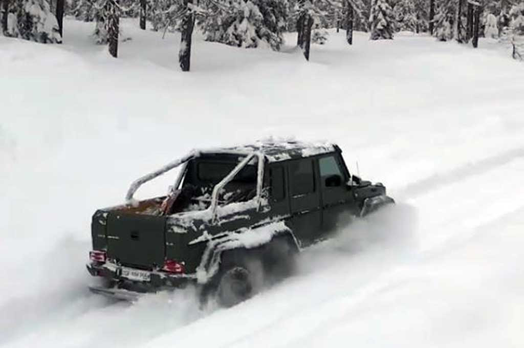 Mobil Intip Kemampuan Off Road Mercedes AMG G63 6x6 di Sal Mobil Intip Kemampuan Off Road Mercedes AMG G63 6x6 di Sal