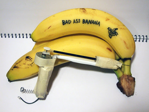 Prison style tattoo gun | Flickr - Photo Sharing!
