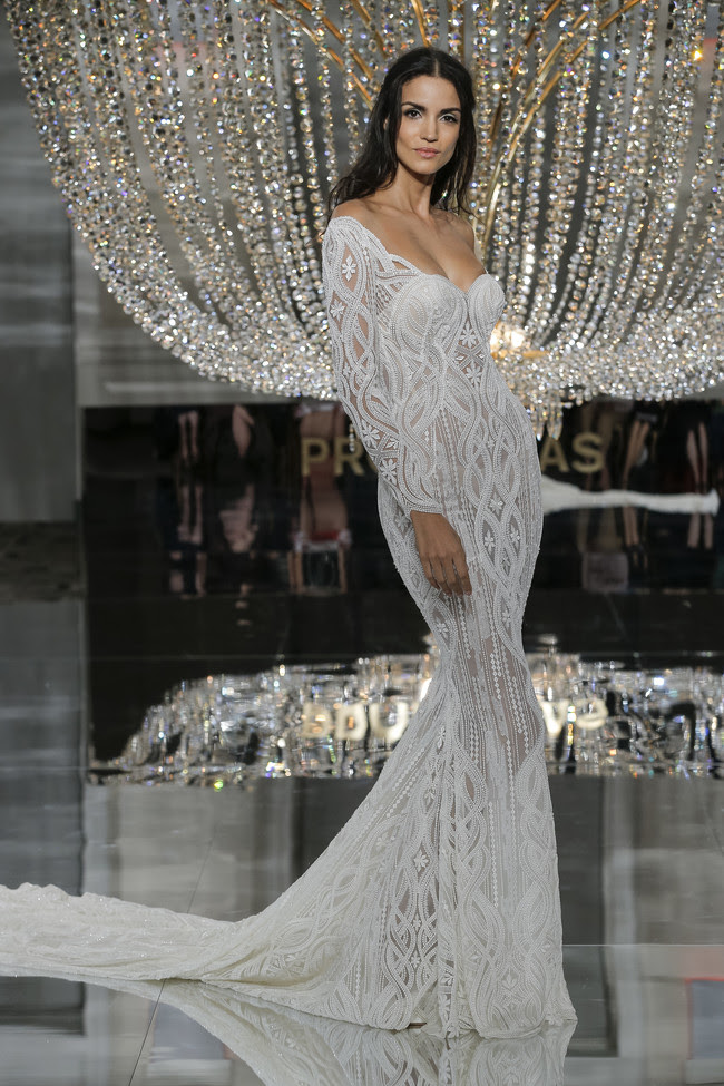 Pronovias Ny Fashion Show Royal