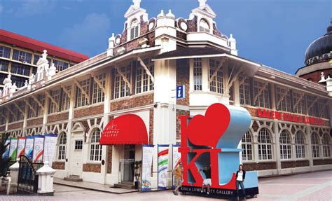 tempat wisata  malaysia  wajib  kunjungi
