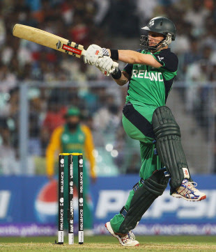 William Porterfield pulls to the fine leg boundary, Ireland v South Africa, Group B, World Cup, Kolkata, March 15, 2011