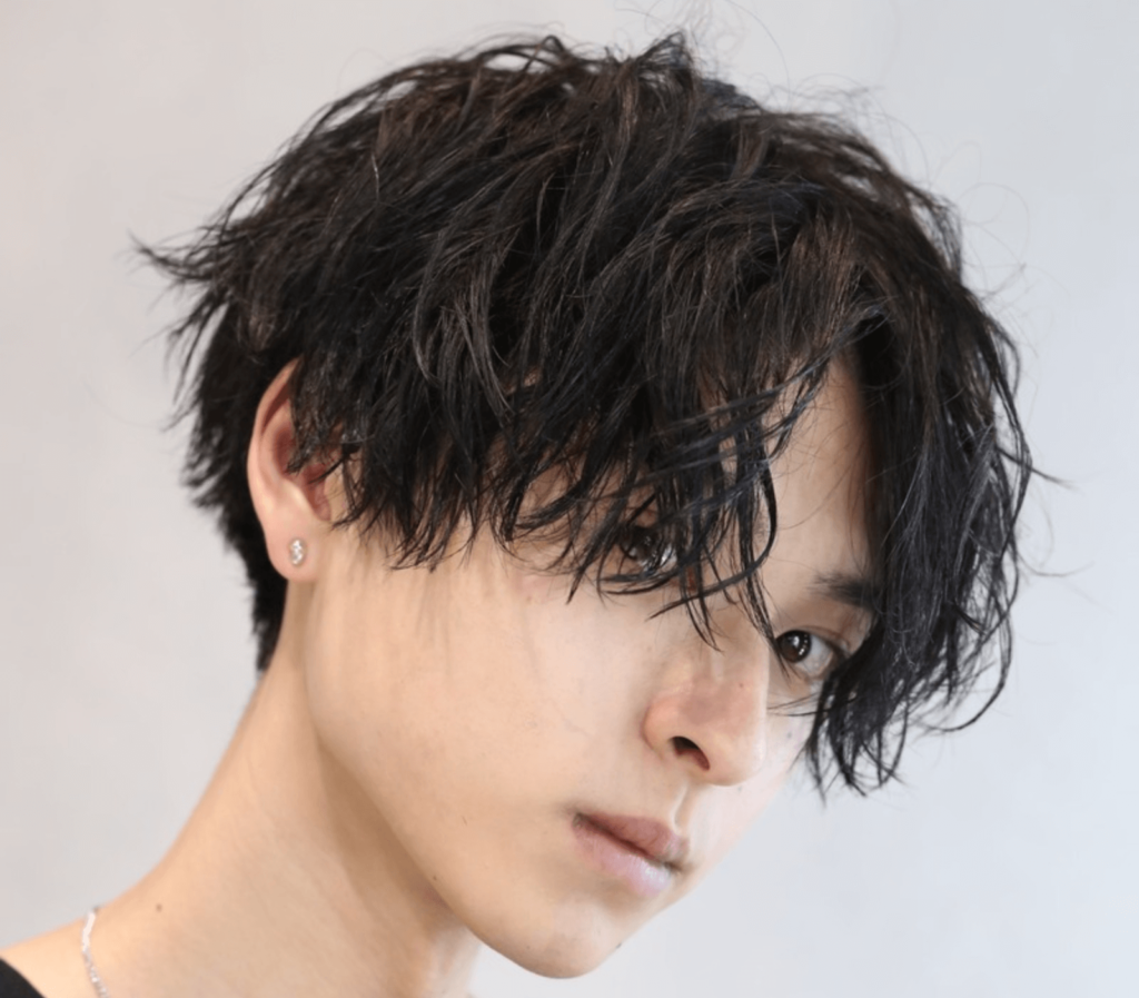 夏のミディアムの髪型 メンズ編 21 流行やヘアアレンジ方法を紹介 春夏秋冬トレンド情報ピポパ発信局
