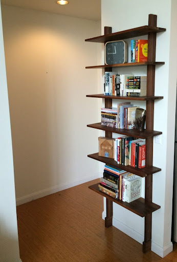 Minimal Bookshelf