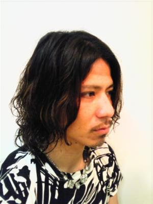 メンズ ヘアスタイル 髪型 男 香るウェーブ Rio B Shinjuku ヘアカタログ