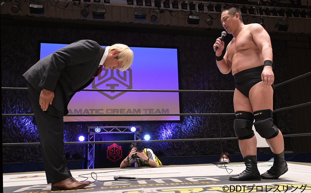 新型コロナ感染を謝罪し会社批判したプロレスラーに社長が激怒 社長命令だ 大会に出ろ
