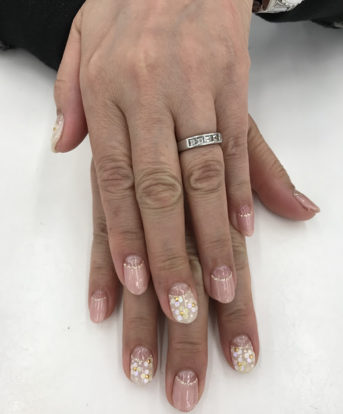 お客様ネイル シンプル 花 ネイルサロン ネイルスクール Nails Co ネイルズ