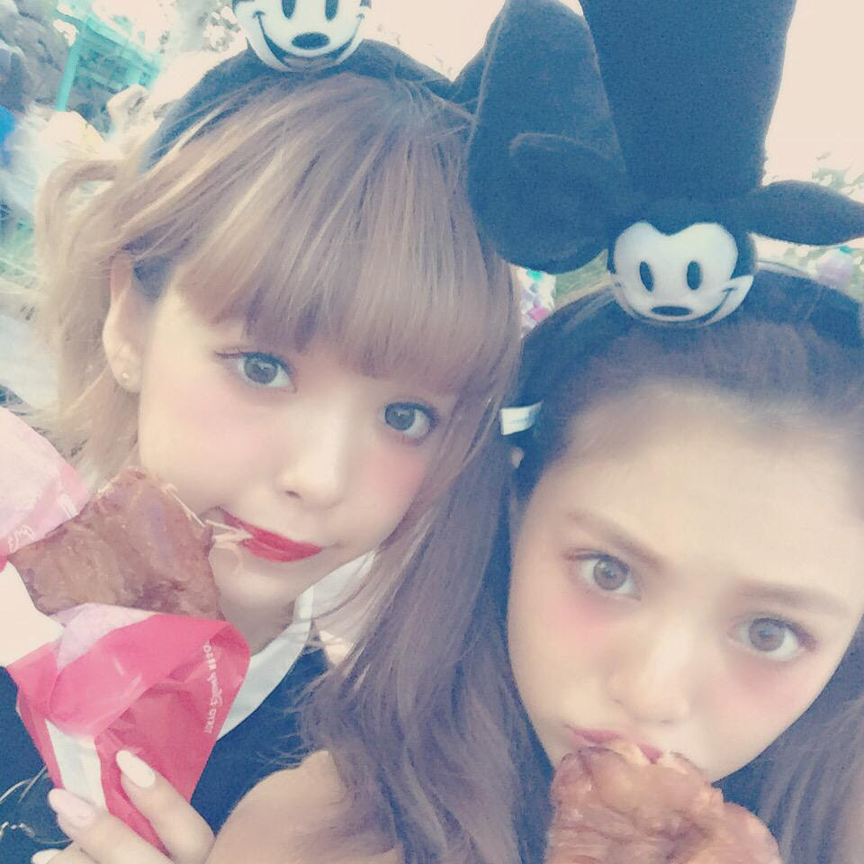 イベント終わりにちぃぽぽちゃんと ディズニーシーに行ってきたよ 2人で同じカチューシャつけてきゃぴるんしたッ 周りのカップルに負けじと ハートつくったり楽しめたよ 息抜きになるサイコー テストが待ってるサイアクー 話題の画像がわかるサイト