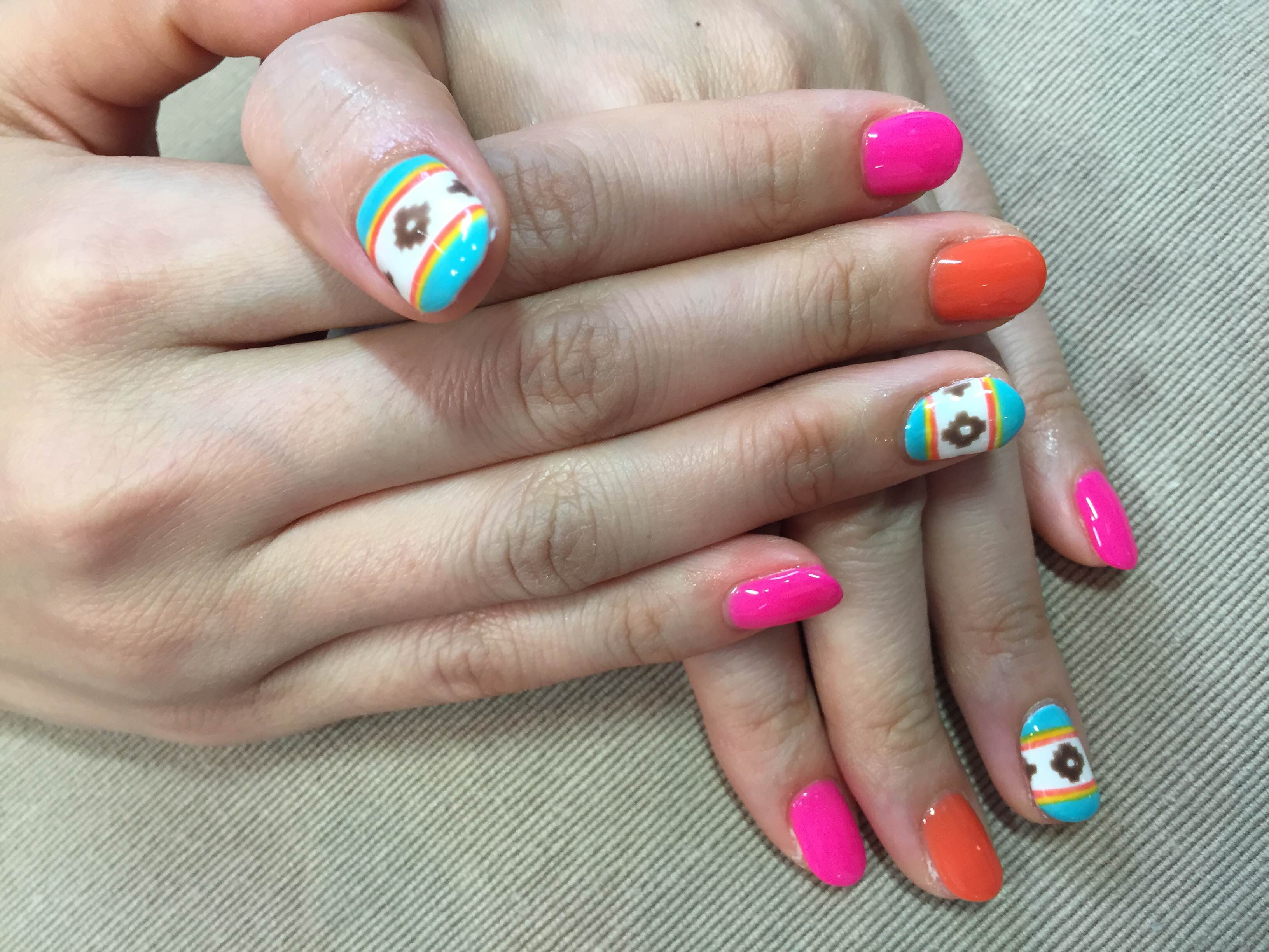 デザイン ネオン 1 恵比寿西口4分 プライベート ネイルサロンlog