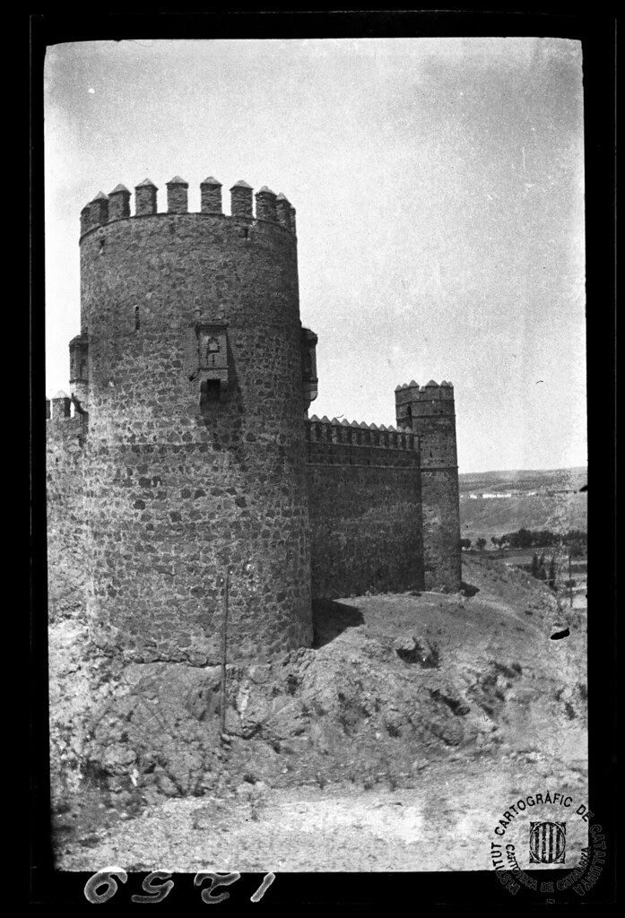 Castillo de San Servando en 1933. Fotografía de Gonzalo de Reparaz Ruiz. © Institut Cartogràfic de Catalunya