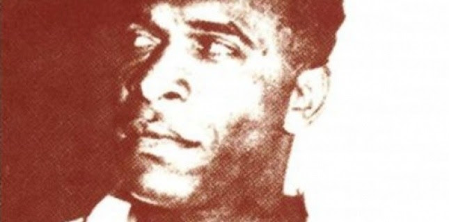 Cinquante ans après sa mort, le 6 décembre 1961, Frantz Fanon reste un auteur majeur: ses "Oeuvres" sont publiées en un volume, préfacé par Achille Mbembe, aux éditions la Découverte.  (La Découverte)