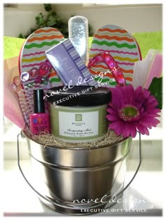 Novel Designs Executive Gift Service, Las Vegas premier gift baskets, Custom Sweet Feet Gift Basket.  Great Mothers Day, Christmas & Birthday Gift.  Contains all the pedicure necessities... right down to the polish!  Contact us today to find out more about custom designing the Sweet Feet Gift Basket!