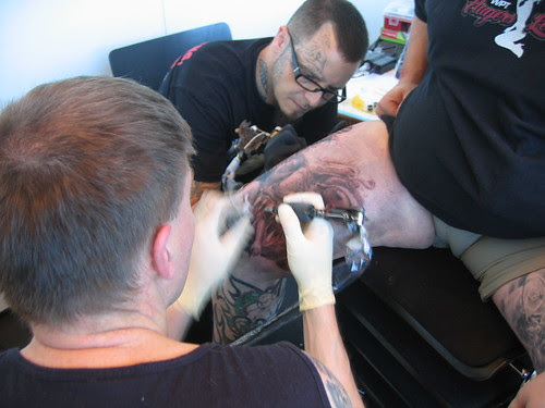  1 Tattoo-Alien Axel & Tommy Lee