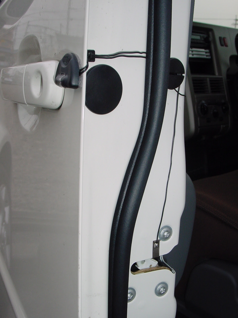 レイアウト 現在 誰も 車 静電気 対策 Fairpromiseamez Net