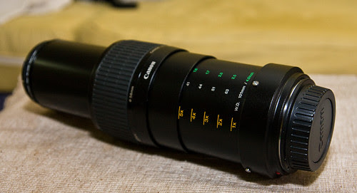 Canon MP-E65 1X-5X Macro Lens fully extended to 5X IMG_5355