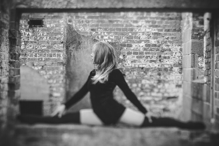 dancer - How to Find Interesting Subjects for Photography in a Boring Place