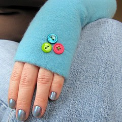 fingerless gloves, bright blue