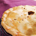 Comment Faire Une Tarte Aux Legumes Avec Pate Feuilletee : Badigeonnez la pâte feuilletée de lait et saupoudrez d’un peu de sel.