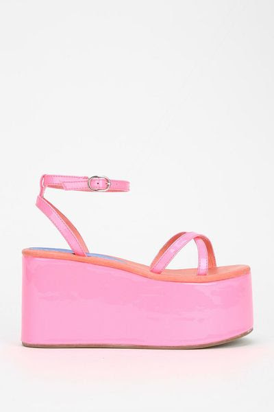 Jeffrey Campbell Vacay Strappy Flatform Sandal in Pink | Lyst