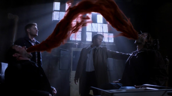 spn_910 Red smoke