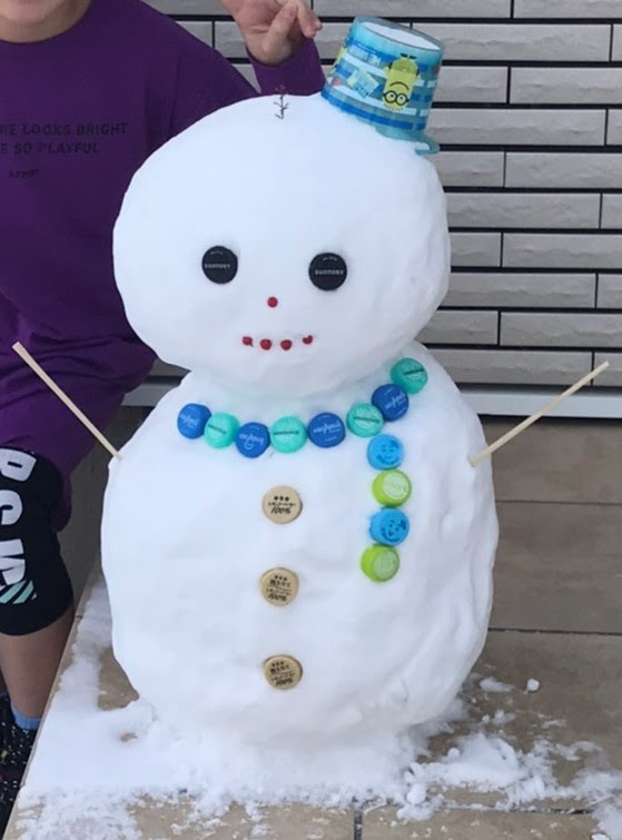 可愛い雪だるま 丸彦小野商事株式会社