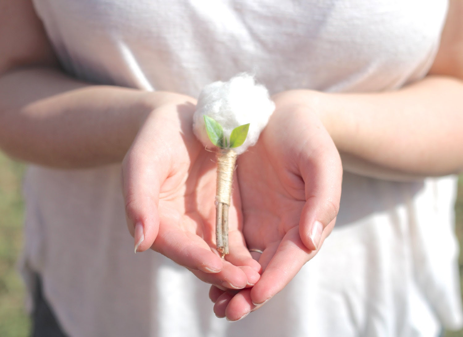 Rustic Cotton Boutonnieres for Groom / Groomsmen - Handmade and Organic - Rustic Weddings - (BG-4)
