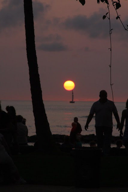 waikiki sunset, christmas 2010