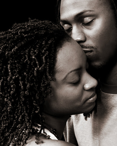 http://urie.files.wordpress.com/2009/02/blacklove1.jpg