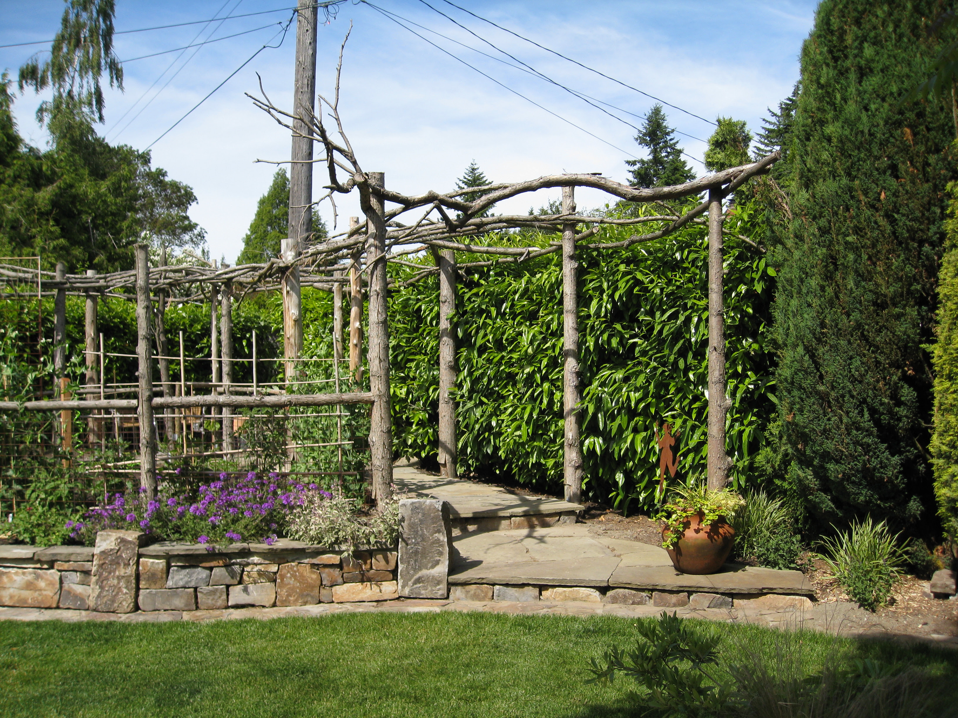 twig arbor and fence 2 - katemartindesign.com