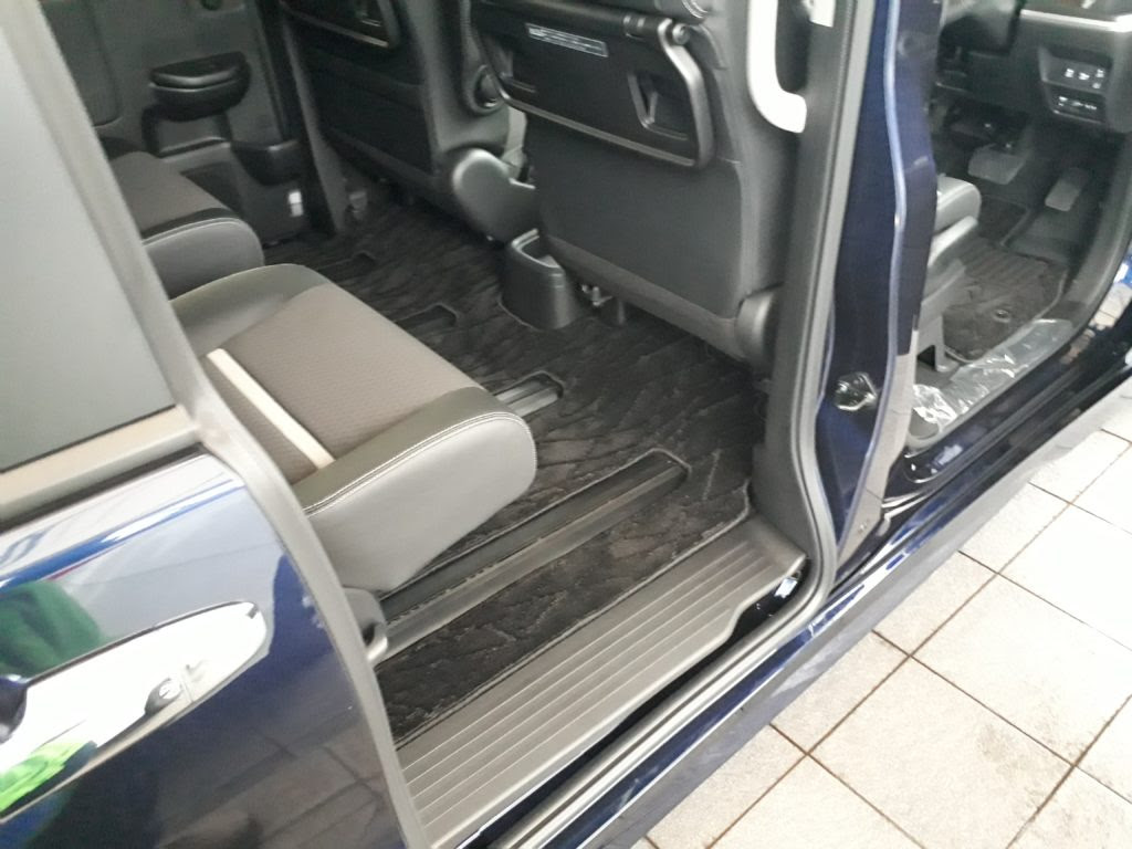 ステップワゴンスパーダは結局買いなの 試乗インプレ Car And Drive 自動車バイクアウトドア 関連ブログ