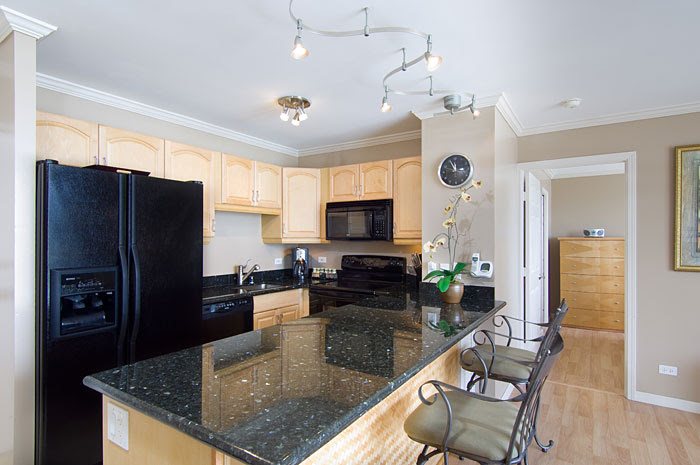 Hawaii Luxury Vacation Condo Home Rentals, Waikiki One-Bedroom ...