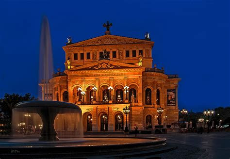 Frankfurter allgemeine zeitung, axel zibulski, 19.06.2018 . Alte Oper Frankfurt | Die Alte Oper am Opernplatz in
