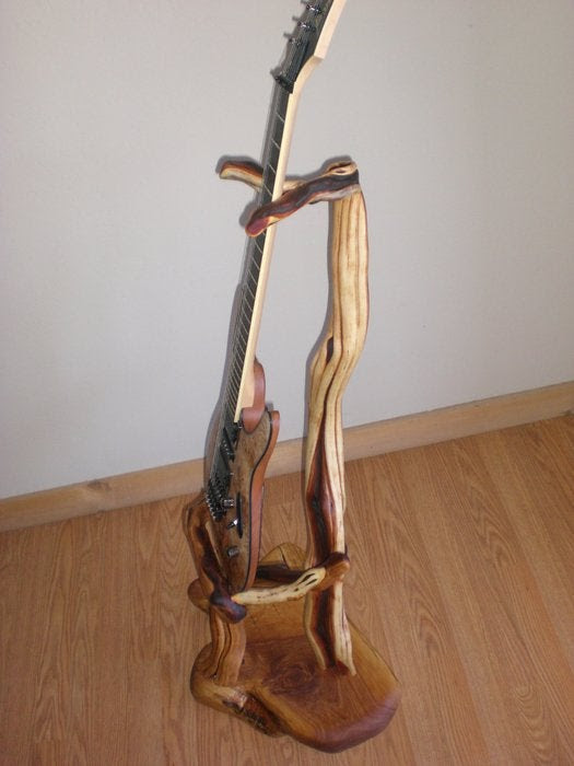 Manzanita Guitar Stand - by Bradley Sorenson @ LumberJocks ...
