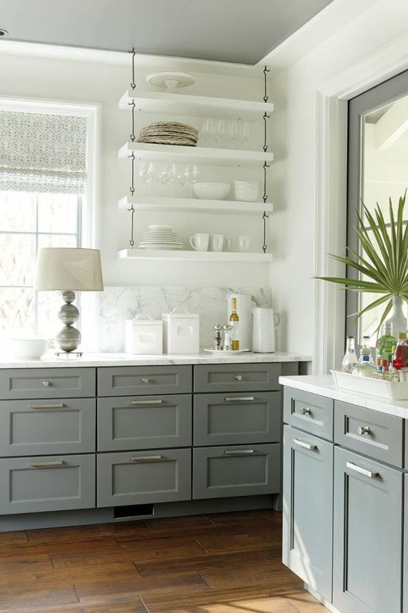 Gray Kitchen Round-Up