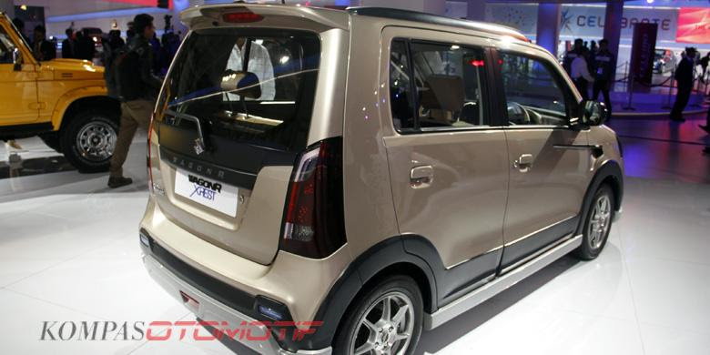 LCGC Suzuki Bersolek di Negeri Asalnya Kompas com LCGC Suzuki Bersolek di Negeri Asalnya Kompas com