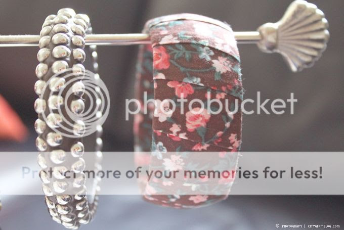 http://i402.photobucket.com/albums/pp103/Sushiina/cityglam/schmuck1.jpg