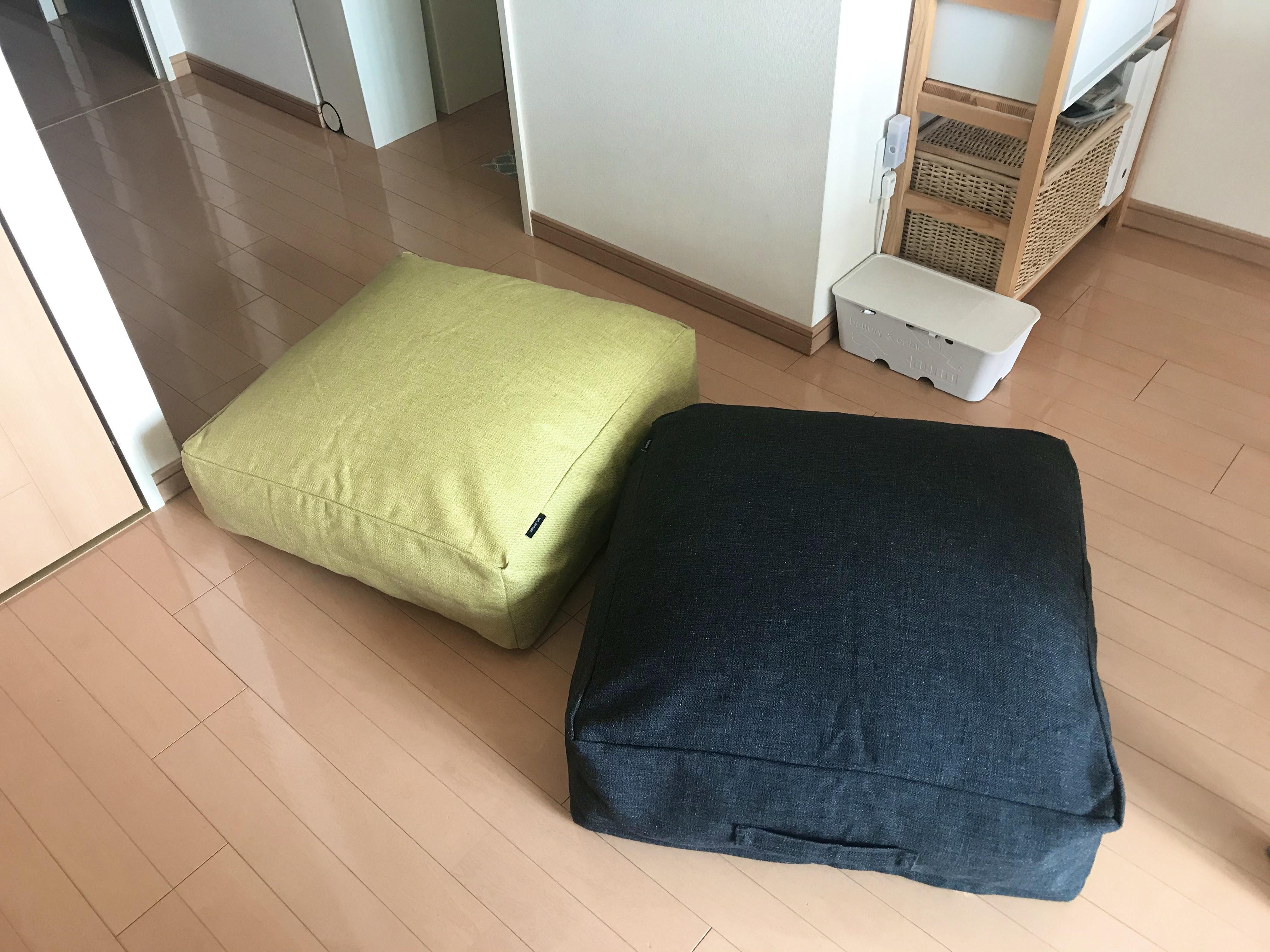 リビングクッションになる掛け布団収納ケース めんどくさがりやのシンプルライフ