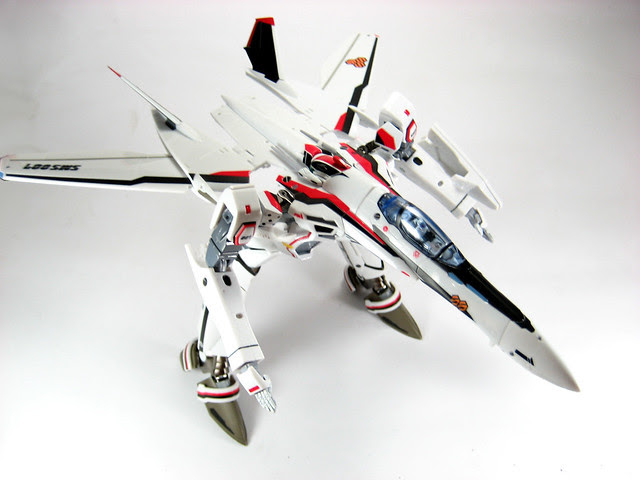 1/60 DX Chogokin VF-25F Messiah Valkyrie