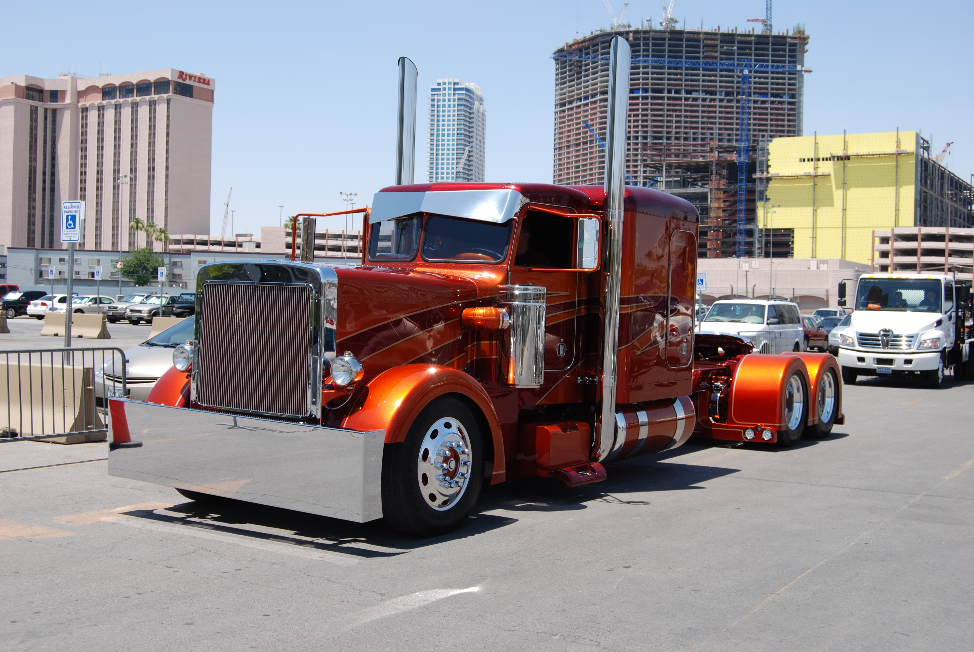  Semi  Truck  Wallpaper  Background  WallpaperSafari