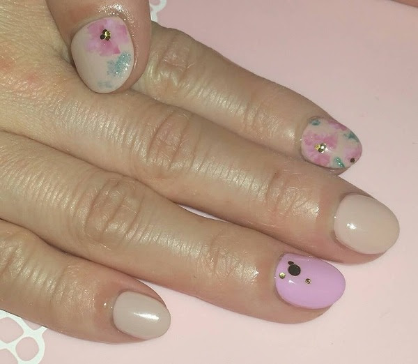 ぼかし花ジェルネイル ネイルギャラリー 所沢駅 西所沢駅にあるネイルサロン Nail Salon For You