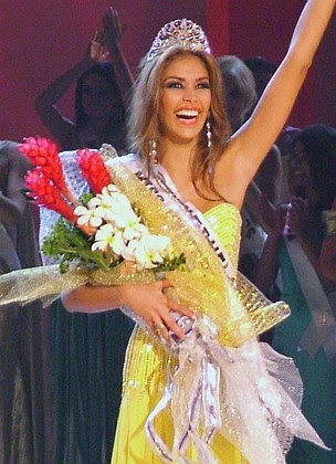 File:Miss Universe 2008, Dayana Mendoza2.jpg