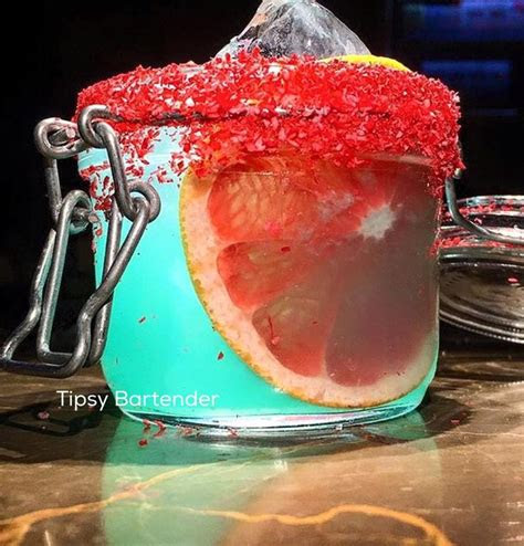 gin  blue curacao  borabora iceberg