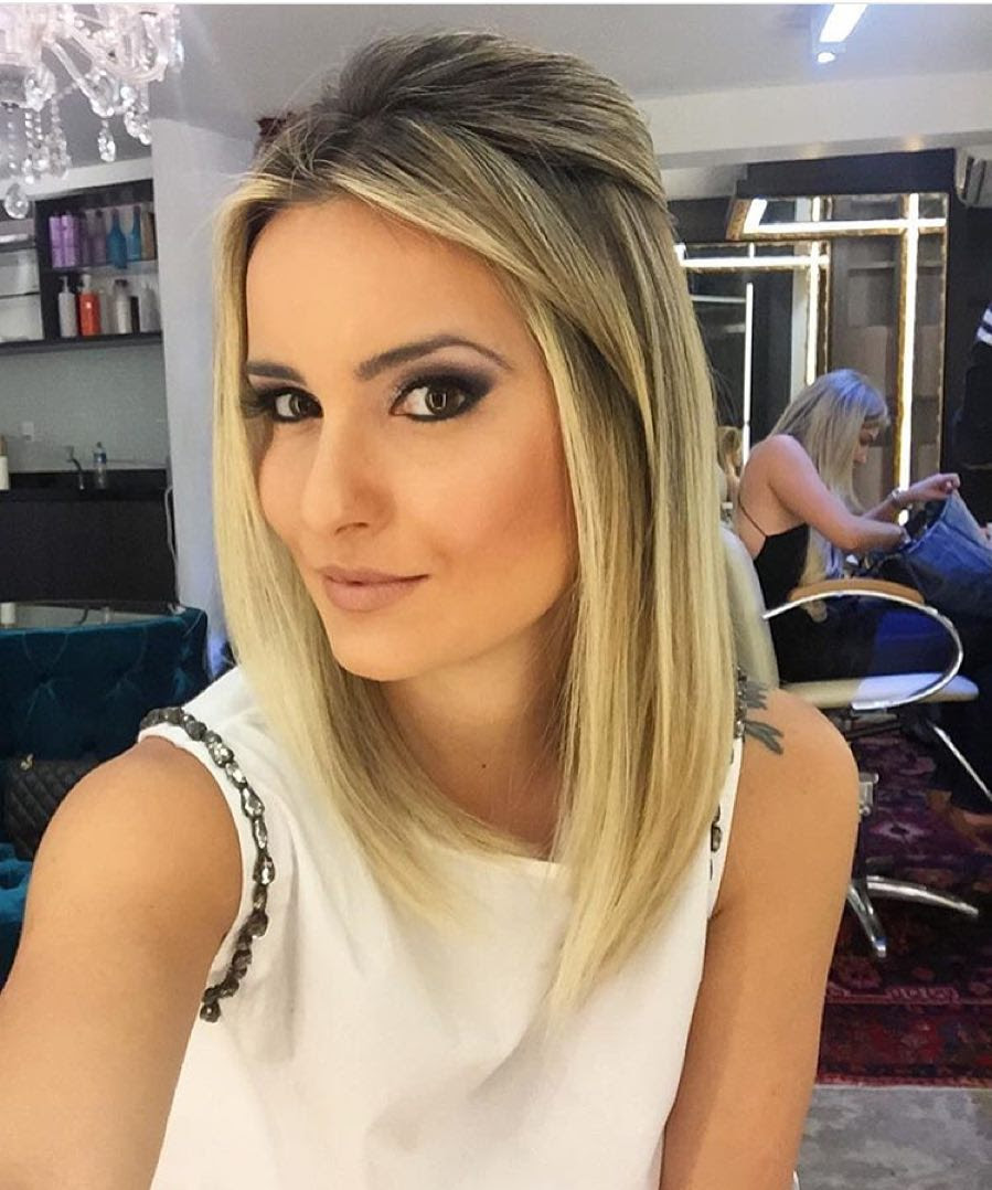 10 Cute Medium  Hairstyles  with Gorgeous Color Twists 