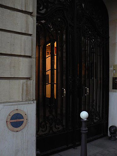 Devant la loge ....jpg