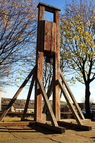 Halifax Gibbet 46590 BTYHYR