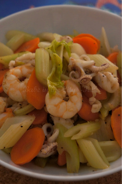 Stir-fried Celery with Squid & Prawns