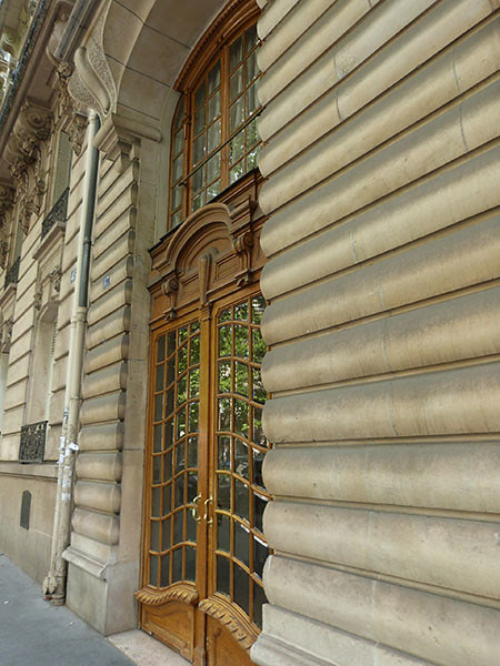 belle porte en bois