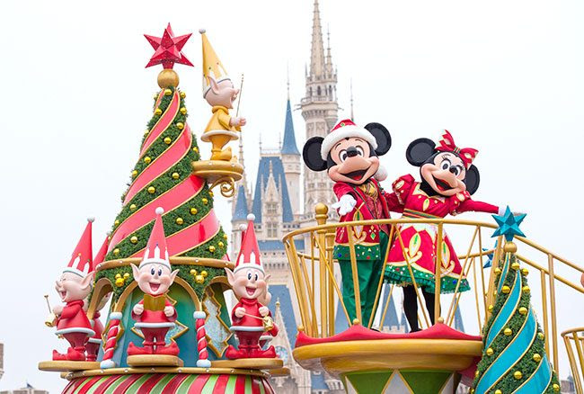12月混雑予想 ディズニーランド ディズニーシーの空いてる日 混んでる日を徹底解説 クリスマス 冬休みの人出は